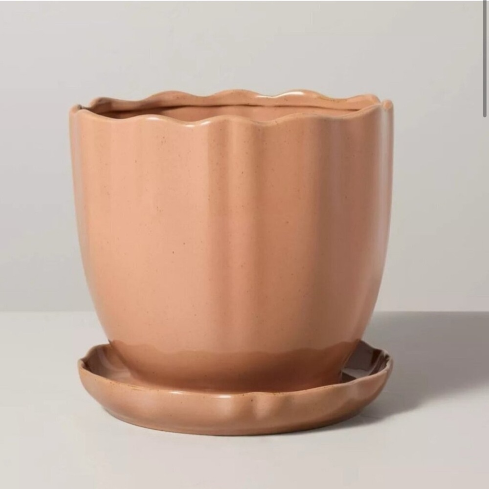 Hearth & Hand Magnolia 9.5" Scalloped Edge Stoneware Planter Pot Saucer Target